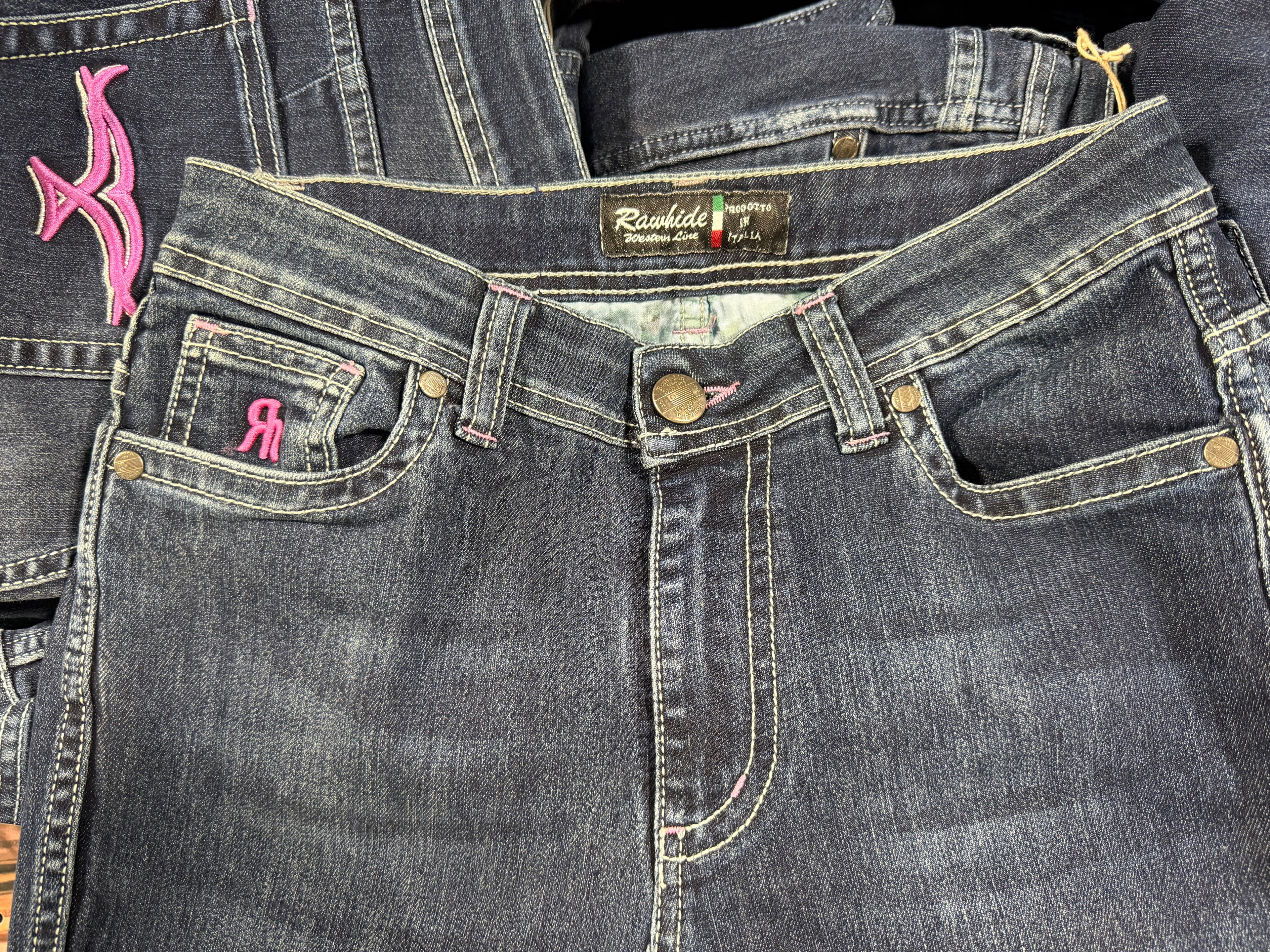 RAWHIDE BOOTCUT JEAN PINK STITCH